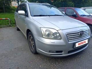 2006 Toyota Avensis II, серебристый, 900000 рублей, вид 2