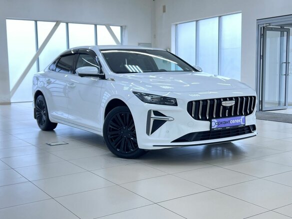 2024 Geely Preface I, белый, 2600000 рублей - вид 3