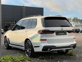 2024 BMW X7 40d I (G07) Рестайлинг, белый, 14500000 рублей, вид 3