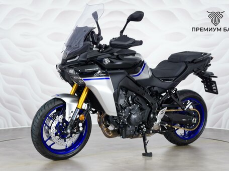 2025 Yamaha MT-09 Tracer (FJ-09), чёрный, 1999000 рублей, вид 3
