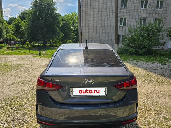 2021 Hyundai Solaris II Рестайлинг, серый - вид 3
