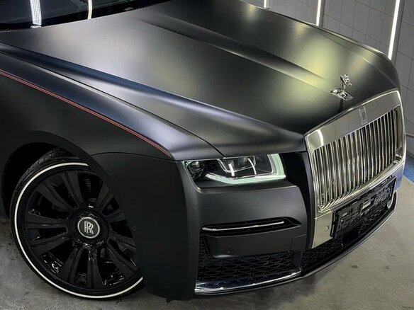 2023 Rolls-Royce Ghost Black Badge II (Series I), чёрный - вид 14