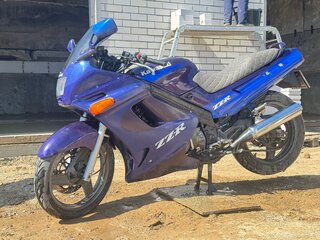 Kawasaki ZZR 250