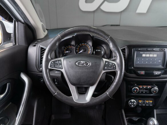 2018 Lada (ВАЗ) XRAY Cross I, белый, 1199000 рублей - вид 10