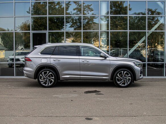 2026 Geely Monjaro I, серый, 4954990 рублей - вид 7