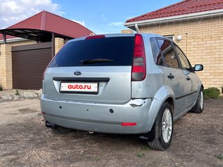 2004 Ford Fiesta Mk5, зелёный, 330000 рублей, вид 5