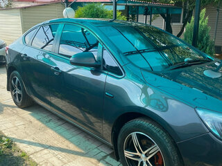 2014 Opel Astra J Рестайлинг, серый, 450000 рублей, вид 4