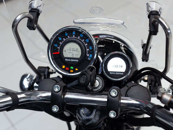 2026 Royal Enfield Meteor, чёрный, 528000 рублей - вид 20