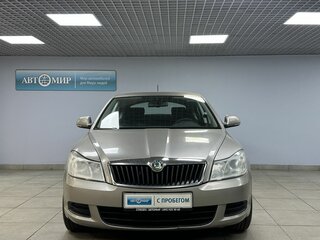 2011 Skoda Octavia II (A5) Рестайлинг, серый, 819000 рублей, вид 2