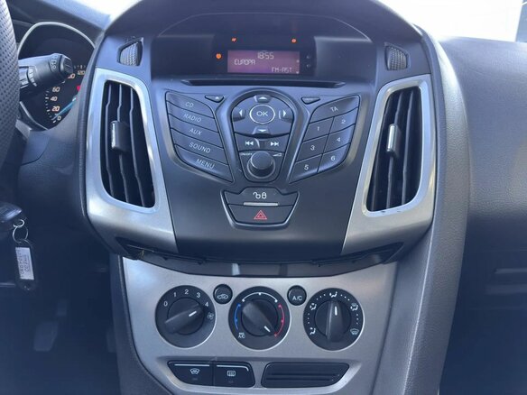 2011 Ford Focus III, коричневый, 680000 рублей - вид 15