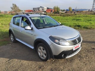 2013 Renault Sandero Stepway I, серый, 715000 рублей, вид 3
