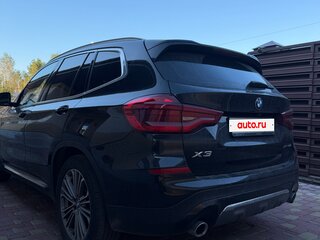 2020 BMW X3 20i xDrive III (G01), чёрный, 4300000 рублей, вид 3