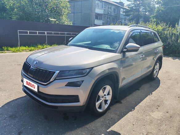 2020 Skoda Kodiaq I, коричневый, 1900000 рублей - вид 1
