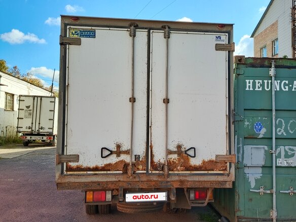 2015 Isuzu Elf (N-series), белый - вид 4