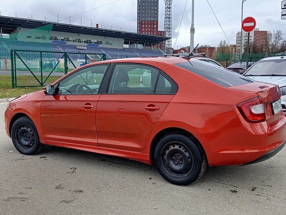 2018 Skoda Rapid I Рестайлинг, красный, 490000 рублей - вид 8