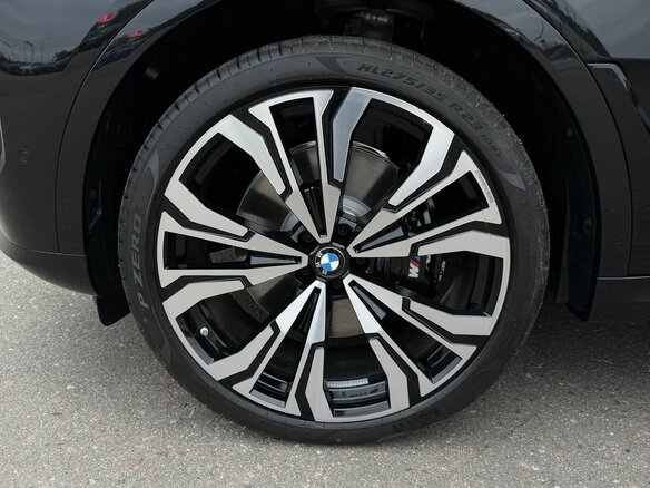 2026 BMW X7 40d I (G07) Рестайлинг, чёрный - вид 29