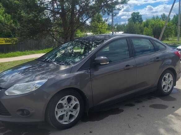 2013 Ford Focus III, коричневый, 650000 рублей - вид 2