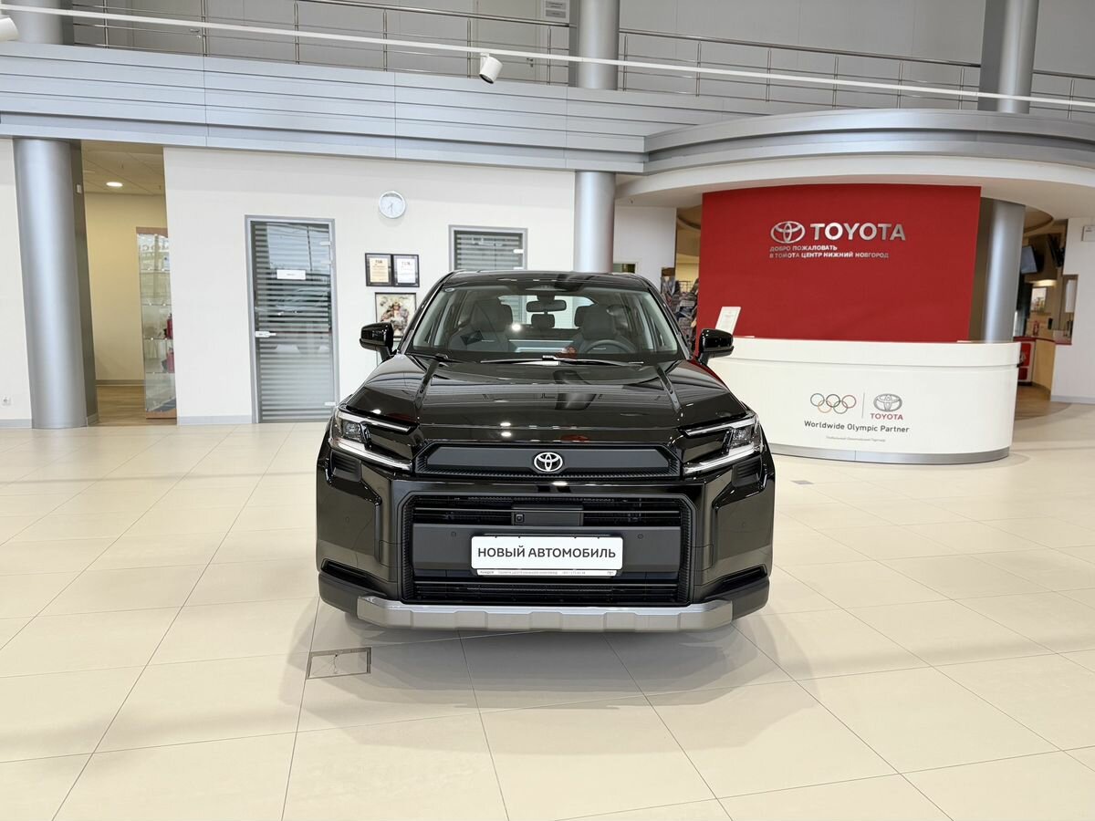 Открыть фотографии: Toyota RAV4 VI (XA60)