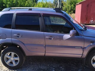2010 Chevrolet Niva I Рестайлинг, фиолетовый, 660000 рублей, вид 2