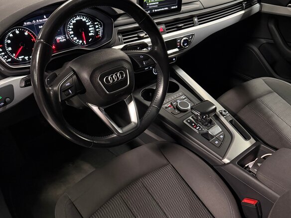 2016 Audi A4 V (B9), белый, 2200000 рублей - вид 3