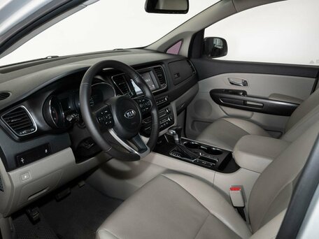 2020 Kia Carnival III, серебристый, 2790000 рублей, вид 5