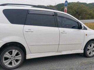 2004 Toyota Ipsum II (M20) Рестайлинг, белый, 650000 рублей, вид 2
