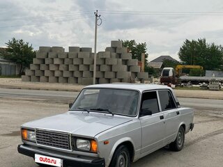 2010 Lada (ВАЗ) 2105, серебристый, 145000 рублей, вид 1
