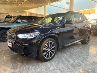 2019 BMW X5 30d IV (G05/G18), чёрный, 7950000 рублей, вид 3