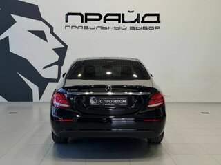 2018 Mercedes-Benz E-Класс 200 V (W213, S213, C238), чёрный, 1829900 рублей, вид 5