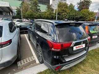 2019 Mitsubishi Outlander III Рестайлинг 3, чёрный, 2600000 рублей, вид 4