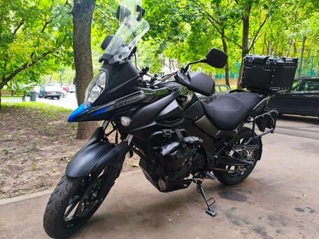 2024 Suzuki V-Strom DL 650, чёрный, 850000 рублей, вид 2