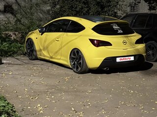 2012 Opel Astra GTC J Рестайлинг, жёлтый, 700000 рублей, вид 1