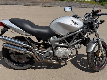 2003 Honda VTR 250, серебристый, 205000 рублей, вид 3