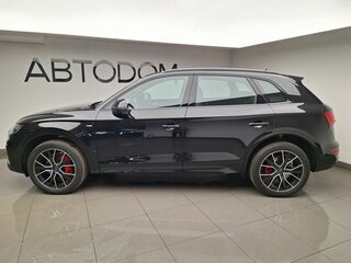2025 Audi Q5 45 TFSI II (FY) Рестайлинг, чёрный, 6100000 рублей, вид 2
