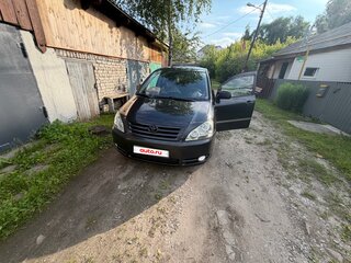 2003 Toyota Avensis Verso I, чёрный, 750000 рублей, вид 2