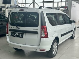 2026 Lada (ВАЗ) Largus I Рестайлинг, белый, 1892000 рублей, вид 4