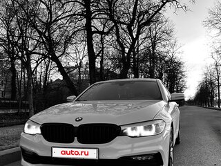 2017 BMW 5 серии 520d VII (G30/G31/G38), белый, 2300000 рублей, вид 3