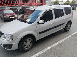 2013 Lada (ВАЗ) Largus I, белый, 500000 рублей, вид 4