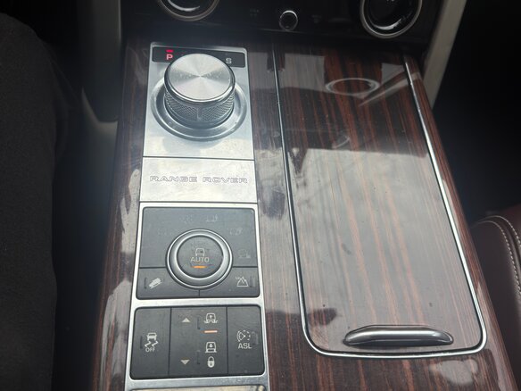 2013 Land Rover Range Rover IV, серый, 4200000 рублей - вид 16