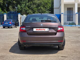 2017 Skoda Octavia III (A7) Рестайлинг, коричневый, 1700000 рублей, вид 4