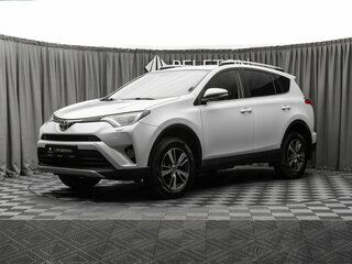 2017 Toyota RAV4 IV (XA40) Рестайлинг, белый, 2450000 рублей, вид 1