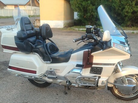 1995 Honda GL 1500 Gold Wing, белый, 695000 рублей, вид 3