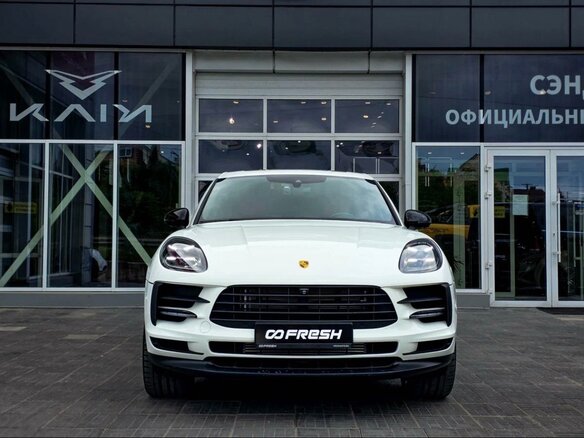 2020 Porsche Macan I Рестайлинг, белый - вид 2