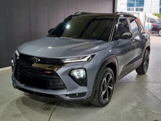 2022 Chevrolet TrailBlazer III, серый, 1799000 рублей, вид 1