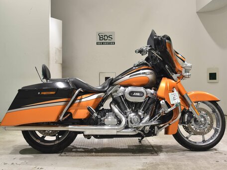 2011 Harley-Davidson CVO Street Glide, оранжевый, 1200000 рублей, вид 1