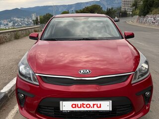 2018 Kia Rio IV, красный, 1349000 рублей, вид 1