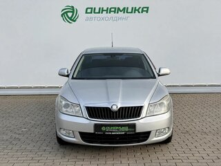 2010 Skoda Octavia II (A5) Рестайлинг, серебристый, 595000 рублей, вид 2