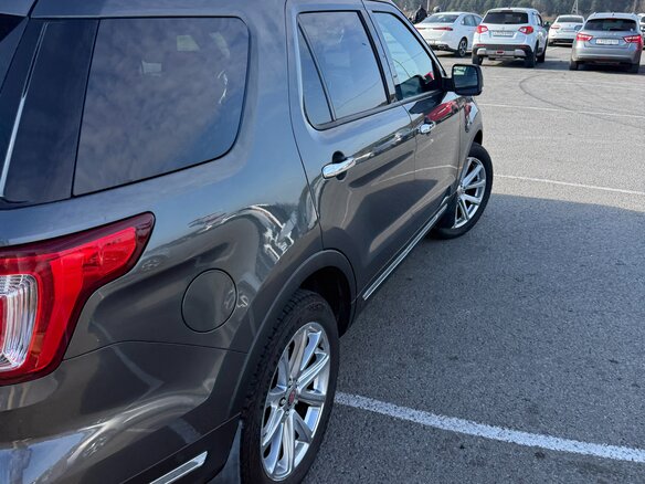 2019 Ford Explorer V Рестайлинг 2, серый, 3650000 рублей - вид 12