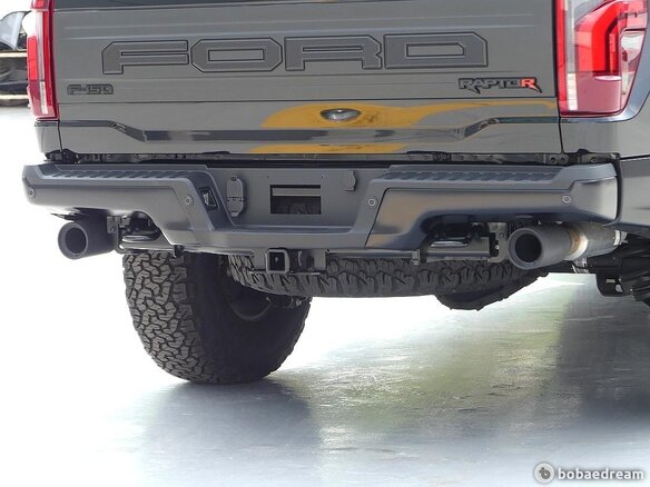 2026 Ford F-150 Raptor XIV Рестайлинг, чёрный, 24286715 рублей - вид 28