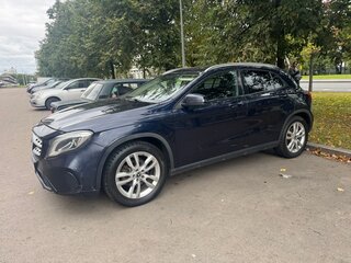 2017 Mercedes-Benz GLA 200 I (X156) Рестайлинг, синий, 1520000 рублей, вид 4